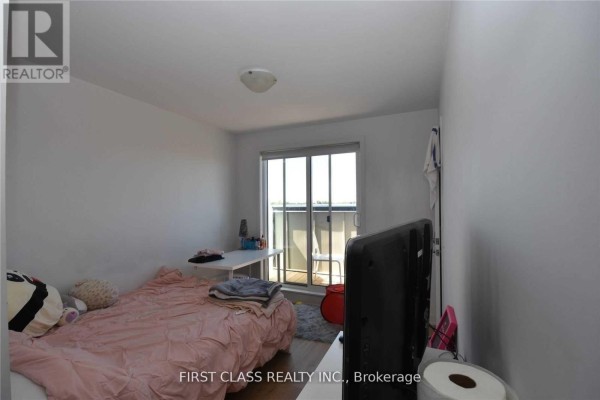 86-2 - 1760 Simcoe Street N, Oshawa, ON L1G4X9 Photo 4