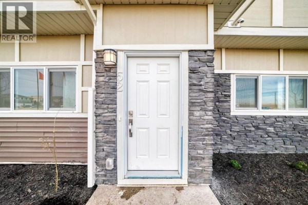 Bedroom - 86 145 Chelsea Mews, Chestermere, AB T1X3H1 Photo 4