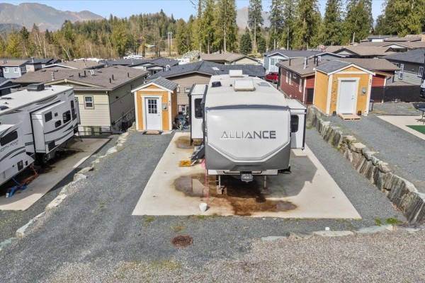 86 53480 Bridal Falls Road, Bridal Falls, Chilliwack, BC V0X1X1 Photo 4