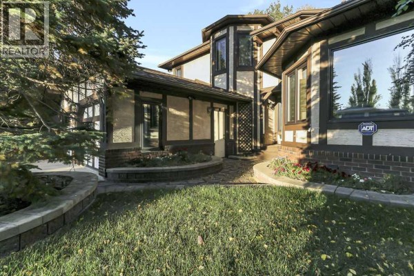 Family room - 86 Allison Crescent, Red Deer, AB T4R2G9 Photo 5