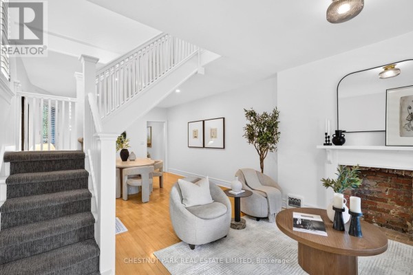 86 Cambridge Avenue, Toronto, ON M4K2L4 Photo 4
