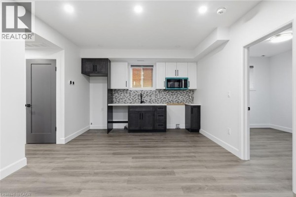 Kitchen - 86 Florence Avenue Unit# 2, Kitchener, ON N2A2K8 Photo 4