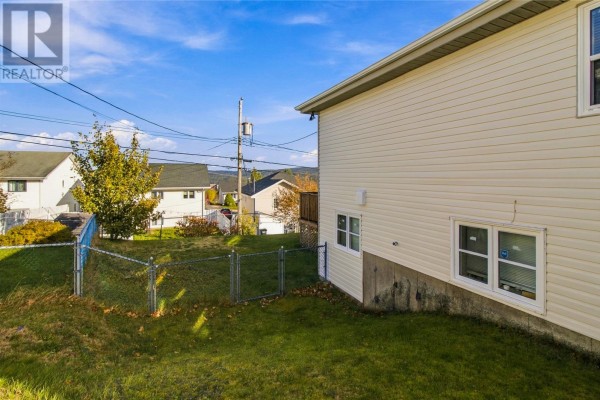 Bath (# pieces 1-6) - 86 Greenspond Drive, St Johns, NL A1E6A1 Photo 3