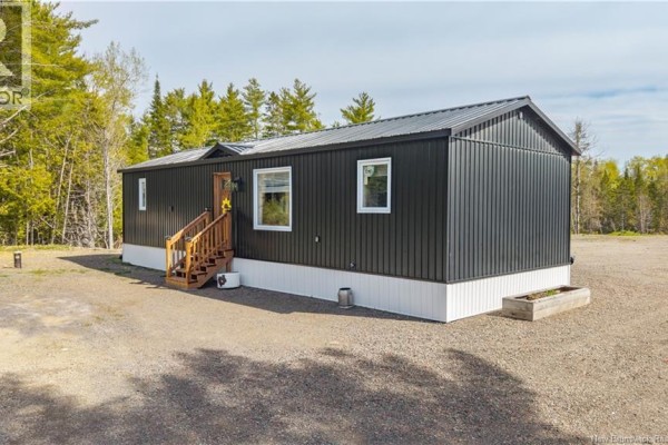 86 Hayman Avenue, St  Stephen, NB, photo 2