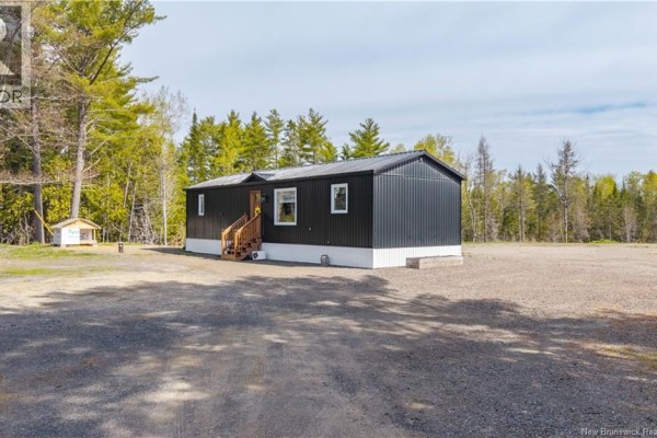 86 Hayman Avenue, St  Stephen, NB, photo 3
