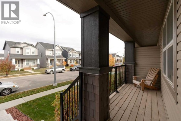 Primary Bedroom - 86 Hillcrest Close Sw, Airdrie, AB T4B4T9 Photo 5