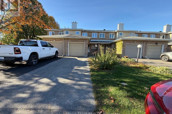86 Hummingbird Crescent, Ottawa, ON K2J3A1 Photo 3