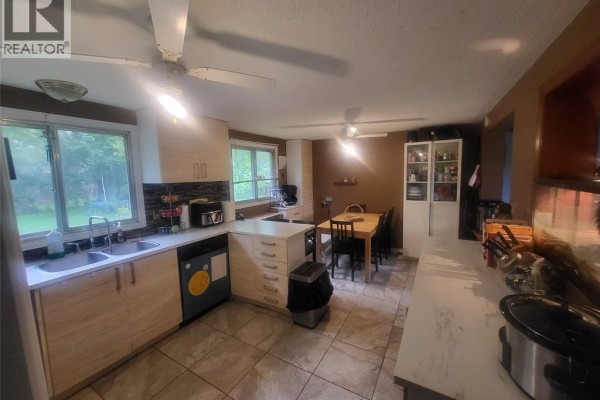 4pc Bathroom - 86 King Street, Woodslee, ON N0R1V0 Photo 5