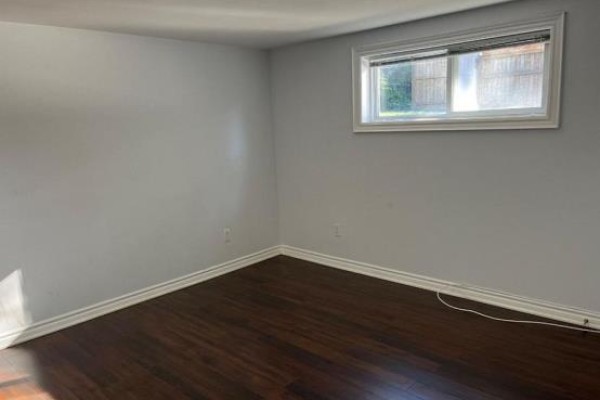 86 Langside Avenue, Toronto, ON M9N3P4 Photo 2