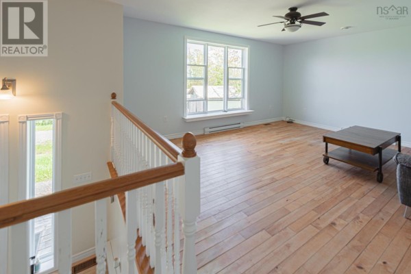Den - 86 Mackay Road, Millbrook, NS B0K2A0 Photo 5