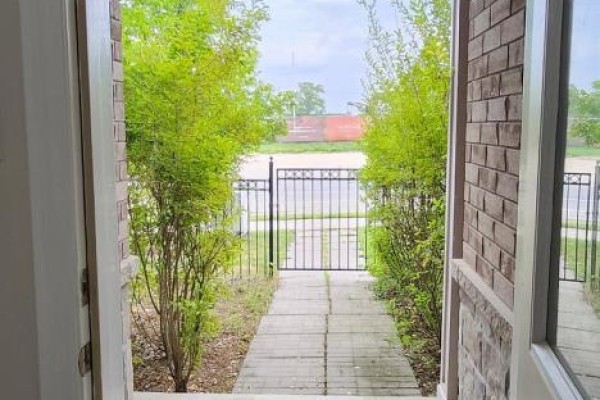 Eating area - 86 Magdalene Crescent S, Brampton, ON L6Z0G9 Photo 2