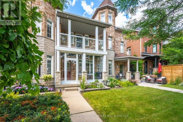 Living room - 86 Rory Road, Toronto, ON M6L3G1 Photo 2