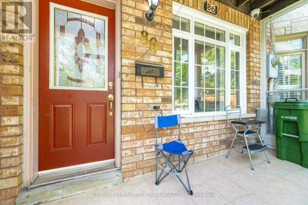 Dining room - 86 Rory Road, Toronto, ON M6L3G1 Photo 3