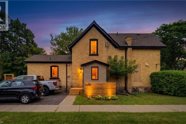 86 St Andrews Street, Cambridge, ON, photo 2