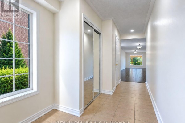 Living room - 86 Tarquini Crescent, Caledon, ON L7E2Z5 Photo 3