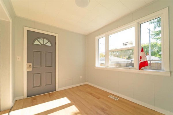 Recreation room - 860 Cathedral Avenue, Winnipeg, MB R2X1J2 Photo 3