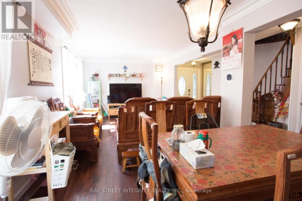 860 Messenger Meadow Drive, Mississauga, ON, photo 3