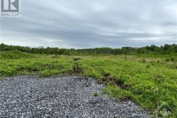 860 Summit Private, Clarence Rockland, ON, photo 3