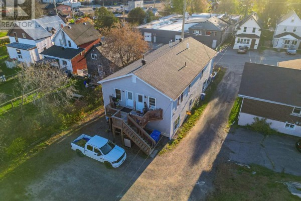 860 Worthington Street E, North Bay, ON P1B1J4 Photo 5