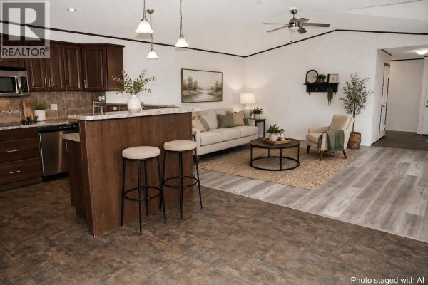 Kitchen - 8615 77 Street, Fort St  John, BC V1J3A1 Photo 3
