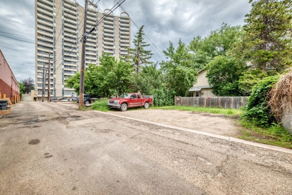 8630 108a St Nw, Edmonton, AB T6E4M8 Photo 4