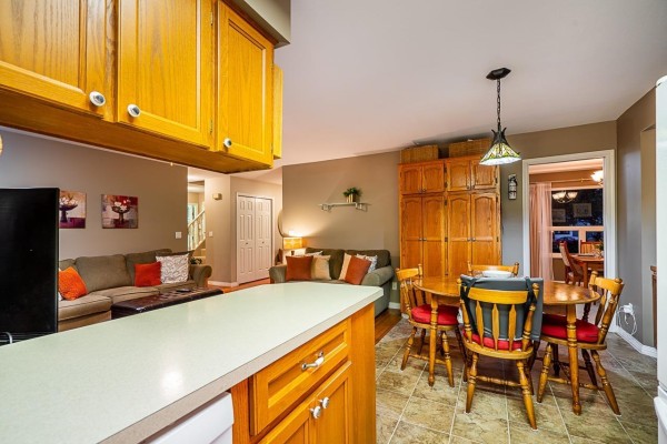 8640 148a Street, Surrey, BC V3S7E5 Photo 4