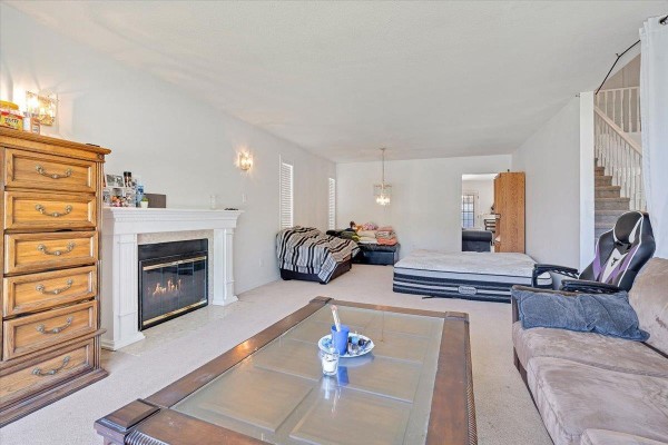 8648 140 Street, Surrey, BC V3W5L3 Photo 5