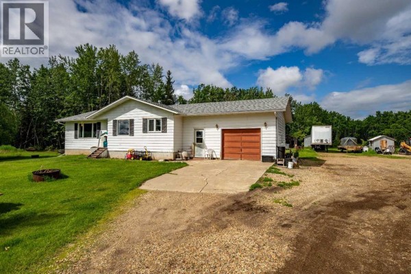 4pc Bathroom - 865016 Rr 252, Dixonville, AB T8S1S4 Photo 2