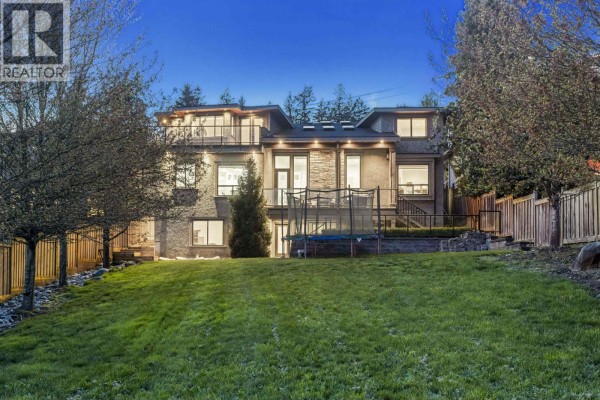 8656 Gilley Avenue, Burnaby, BC V5J4Y5 Photo 4