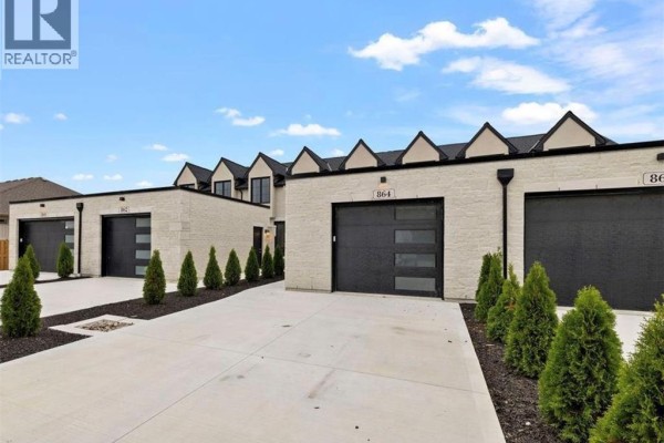 4pc Bathroom - 866 Park Avenue West, Chatham, ON N7M6G1 Photo 3