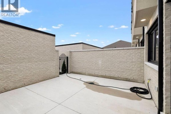 3pc Ensuite bath - 866 Park Avenue West, Chatham, ON N7M6G1 Photo 4