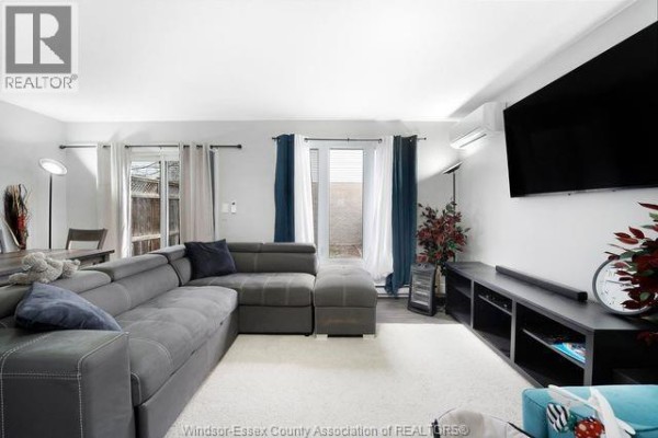 Games room - 8665 Darlington Crescent, Windsor, ON N8S4M5 Photo 5