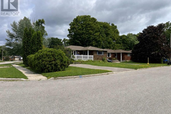 867 Birchwood Drive, Midland, ON L4R4Y3 Photo 5