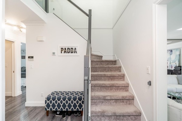 8673 150 Street, Surrey, BC V3S5G1 Photo 5
