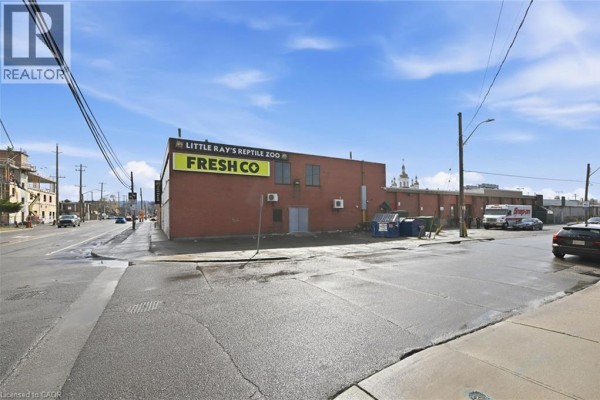 869 Barton Street E, Hamilton, ON, photo 2