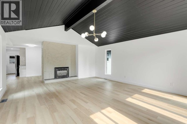 869 Gale Drive, Tsawwassen, BC V4M2P6 Photo 4