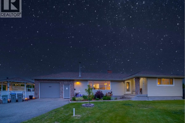 869 Schreiner Street, Kamloops, BC, photo 3