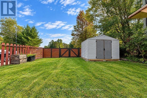 87 Algonquin St Street, Deep River, ON K0J1P0 Photo 3