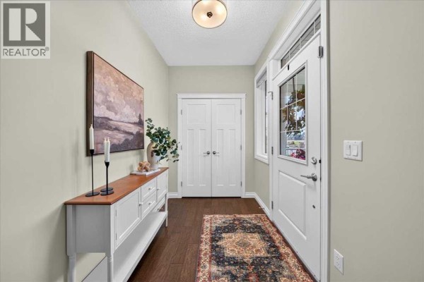 Den - 87 Baywater Rise Sw, Airdrie, AB T4B3V3 Photo 5