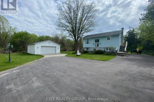 Bedroom 3 - 87 Bernard Long Road, Quinte West, ON K8V5P6 Photo 3