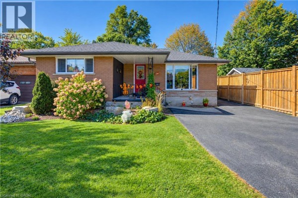 87 Bond Street, Kitchener, ON N2H4S4 Photo 5