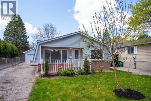 4pc Bathroom - 87 Christopher Drive, Waterloo, ON N2J4J6 Photo 4