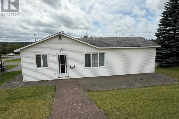 Bath (# pieces 1-6) - 87 Circular Road, Grand Falls Windsor, NL A2A1B6 Photo 2
