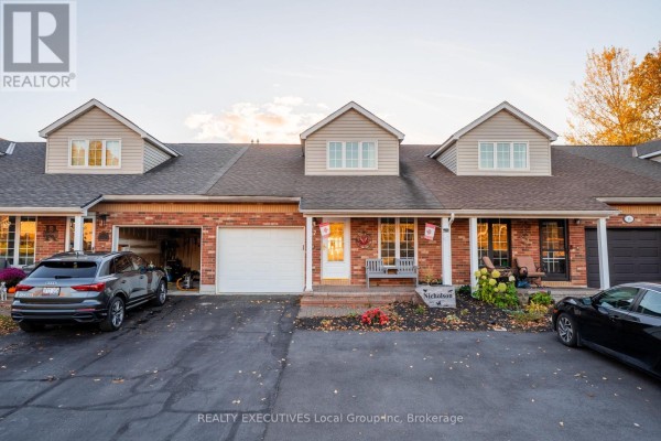 Living room - 87 Fairway Drive, Callander, ON P0H1H0 Photo 2