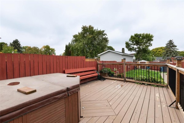 Bedroom - 87 Gables Court, Winnipeg, MB R2C4H2 Photo 5