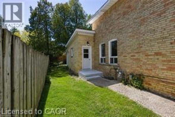 87 Lancaster Street, Kitchener, ON N2H4T3 Photo 4