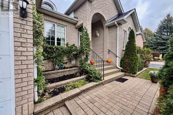 Family room - 87 Lori Avenue, Whitchurch Stouffville, ON L4A1K1 Photo 4