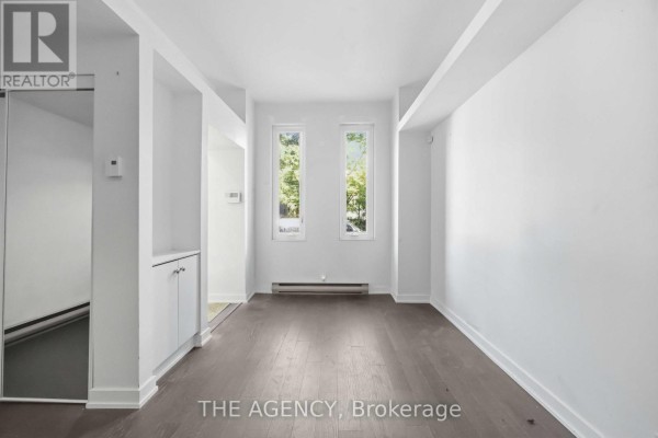 Bedroom 2 - 87 Niagara Street, Toronto, ON M5V1C9 Photo 5