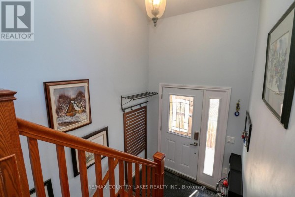 Primary Bedroom - 87 Paradise Road, Kawartha Lakes, ON K0M1B0 Photo 4