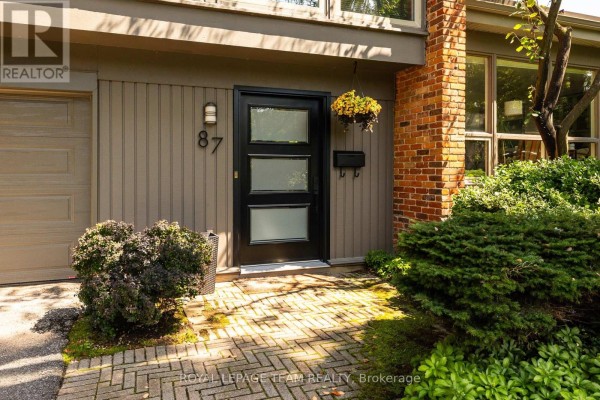 87 Pentland Place, Ottawa Residential Sold $1,085,000